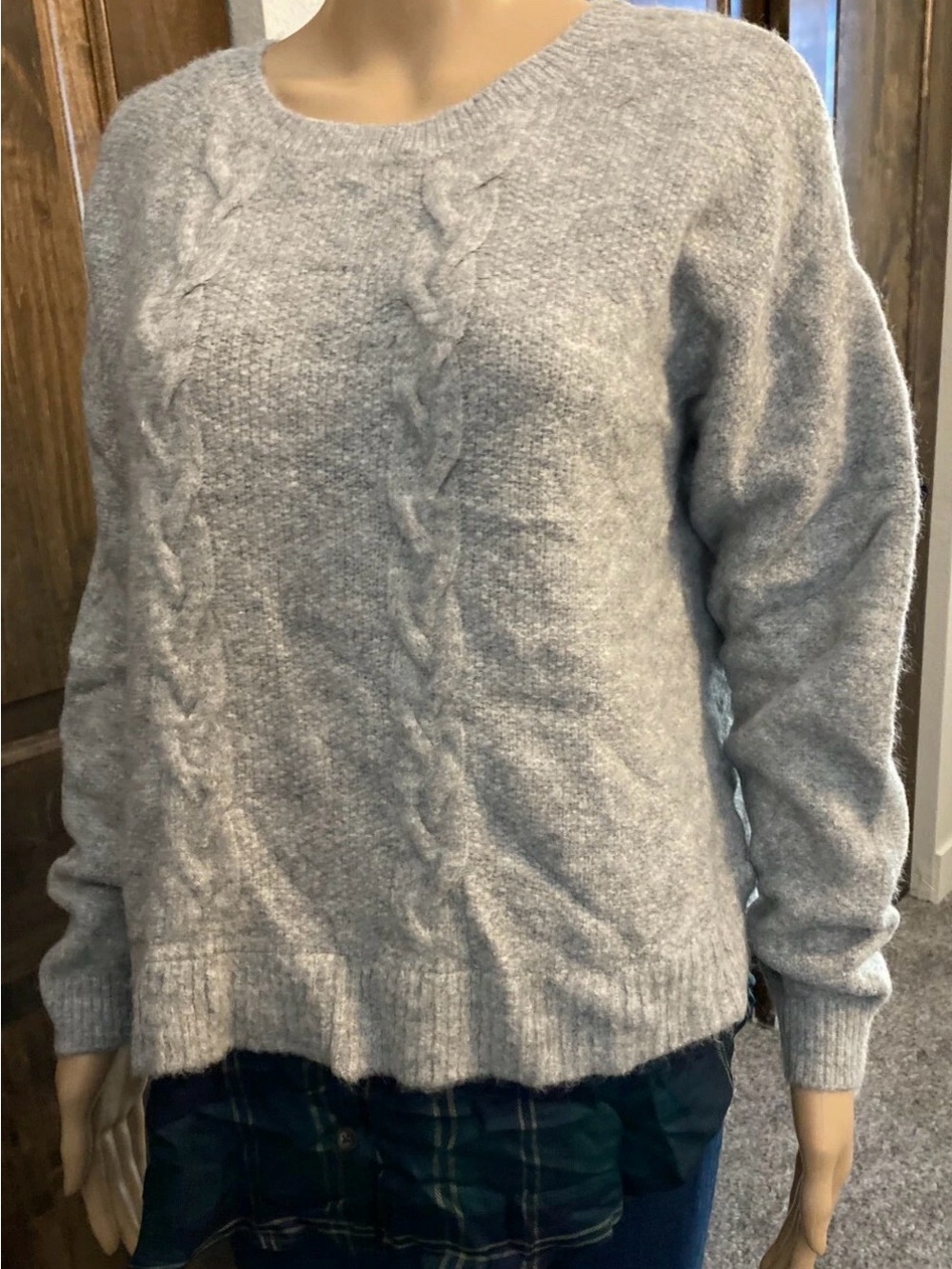 Stitches & Stripes  NWT Crew neck Sweater in Light Gray Size M-037